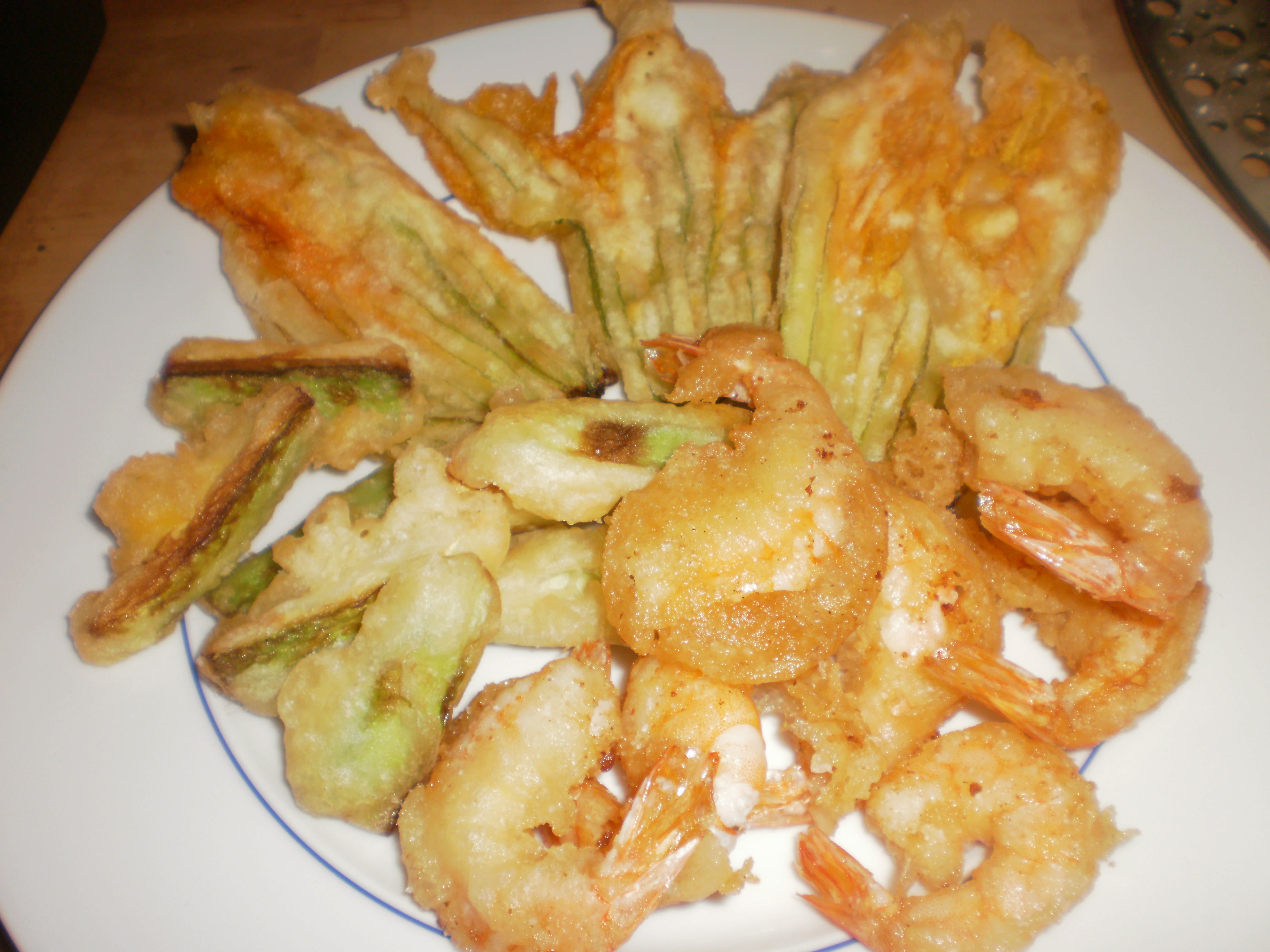 темпура из кабачков и креветок